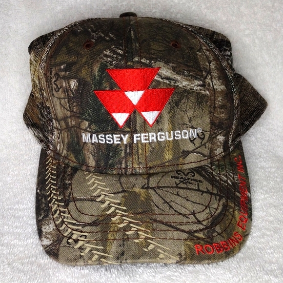 Trucker Hat: MASSEY FERGUSON Robbins Equipment INC - Picture 1 of 8